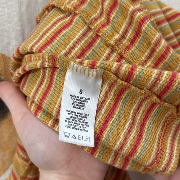 Women’s Aeropostale Faux Lace Up Striped Fitted T-Shirt. Size Small - Picture 5 of 6